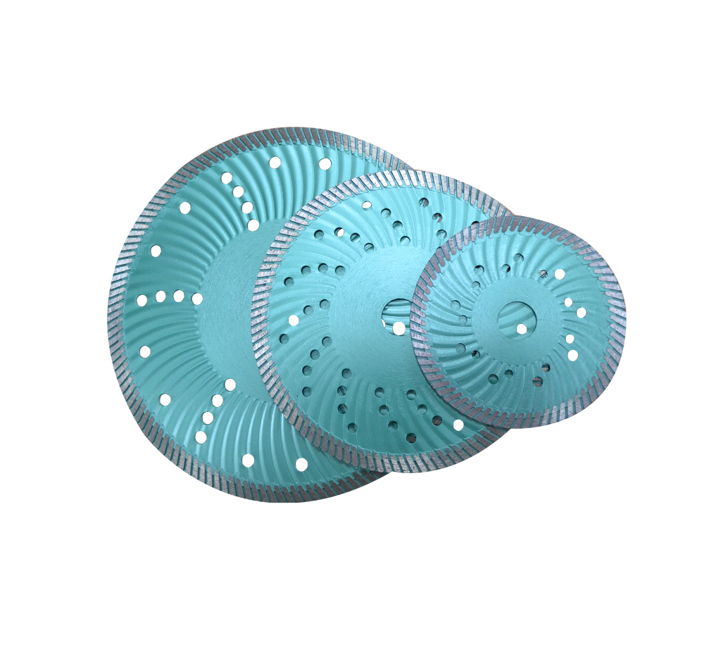 ������ר��